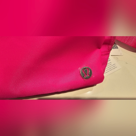Lululemon bundle. Pink. Eveywhere bag, water bottle, Never lost - Picture 6 of 8